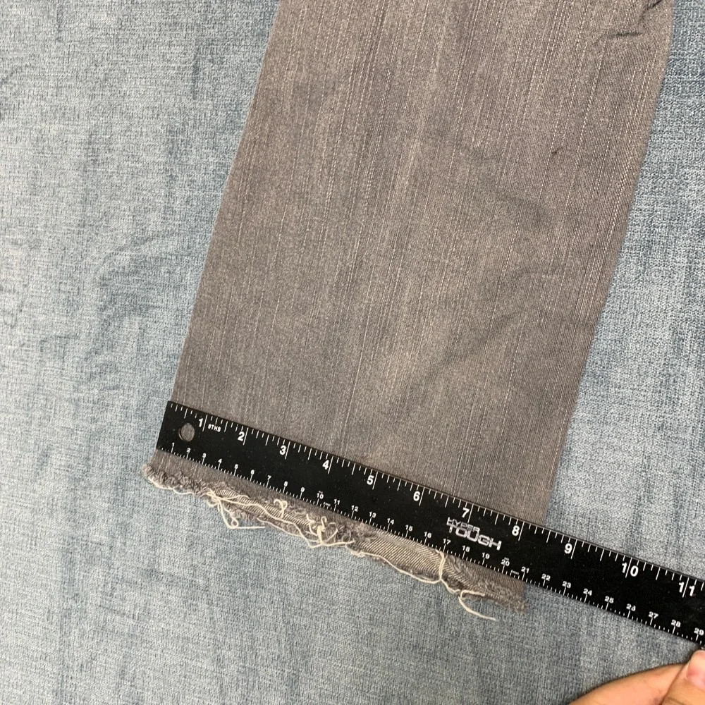 Vintage Levi's 545 Bootcut Jeans Womens 8M 32x29 Gray Cotton Low Rise Frayed Hem